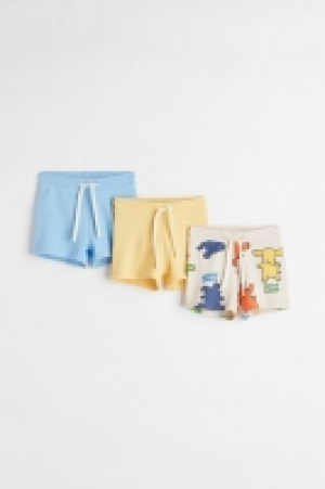 3-pack shorts £7.00