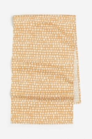 Patterned table runner £7.00