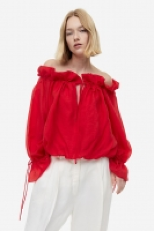 Off-the-shoulder blouse £18.00