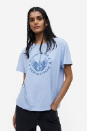 T-shirt £4.00