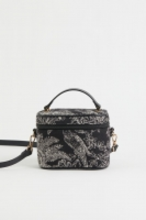 Shoulder bag £9.00