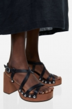 HM  Block-heeled sandals