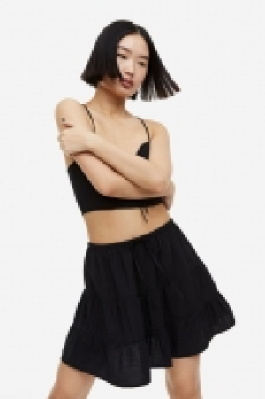 Tiered mini skirt £5.00