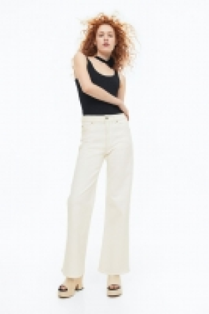 Wide High Jeans £11.00