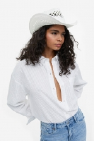 Straw hat £9.00