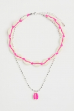Two-strand beaded necklace £5.00