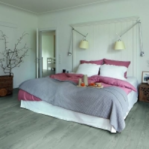 EGGER HOME Grey Portland Oak 12mm Laminate Flooring £25.43