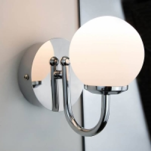 Victoria 6w Chrome LED Bathroom Wall Light £12.00