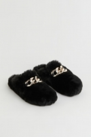 Faux fur slippers £15.00