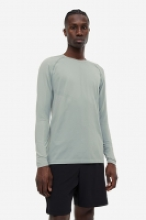 DryMove Seamless Sports top £13.00