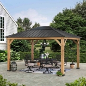 RobertDyas  Sunjoy Cedar wood Gazebo BRURI - 393cm x 335cm, Anthracite