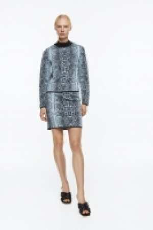 Jacquard-knit skirt £16.00