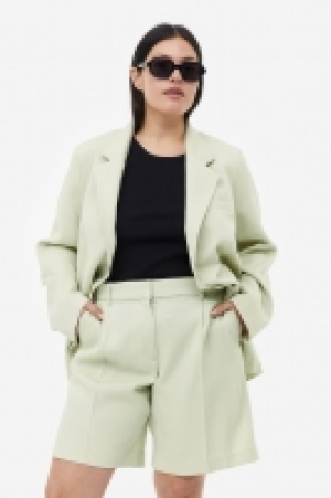 HM  Twill Bermuda shorts