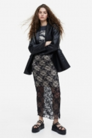 HM  Lace pencil skirt