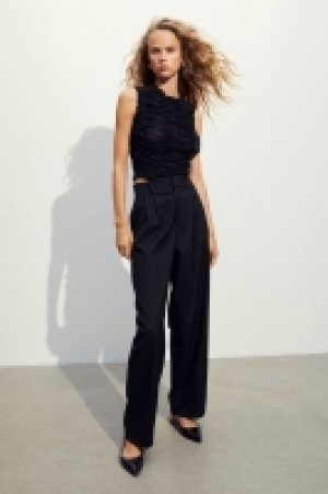 HM  Frilled tulle top