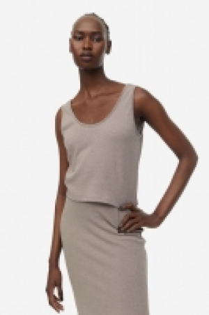 HM  Cropped vest top