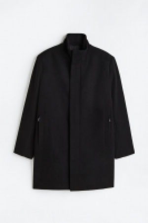 HM  Wool-blend funnel-collar coat
