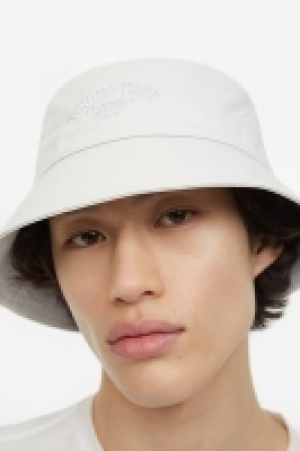 Cotton bucket hat £8.00