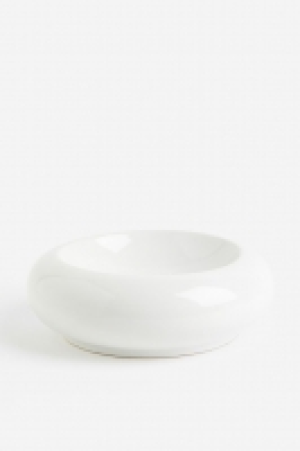 Decorative stoneware bowl £12.00