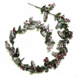 Garland Berry Cone With Snow £9.99
