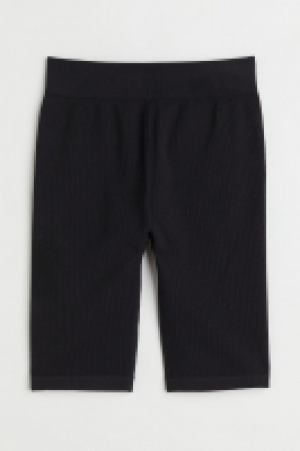 Seamless sports cycling shorts £8.00