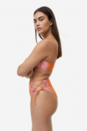 Brazilian bikini bottoms £10.00