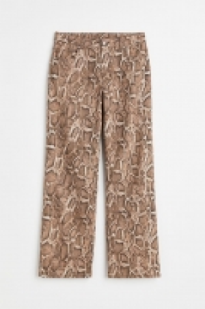 Wide twill trousers £4.00