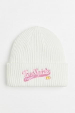 Rib-knit hat £3.00