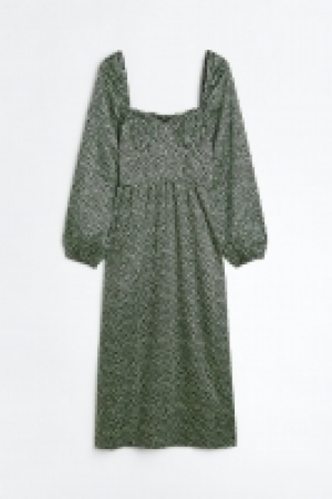 Balloon-sleeved dress £7.00