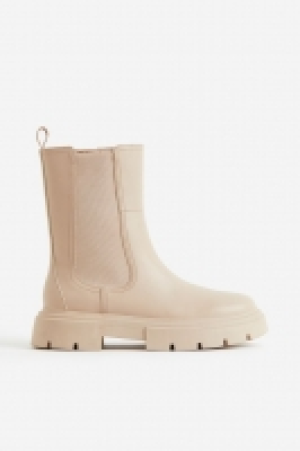 Chunky Chelsea boots £11.00