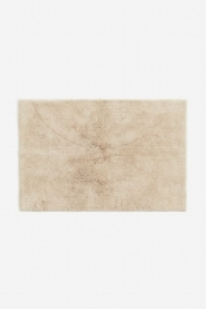 Tufted bath mat £12.00