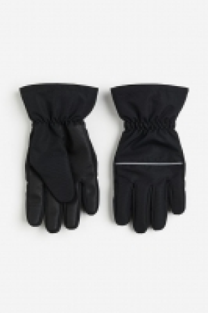 Water-repellent gloves £6.00