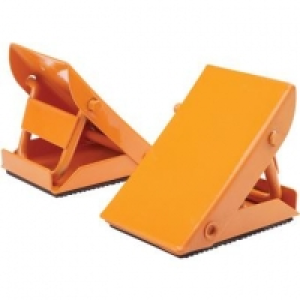 Halfords  Halfords Wheel Chocks 657214