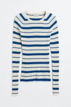 Rib-knit top £7.00
