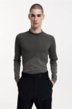 DryMove Seamless Sports top £11.00