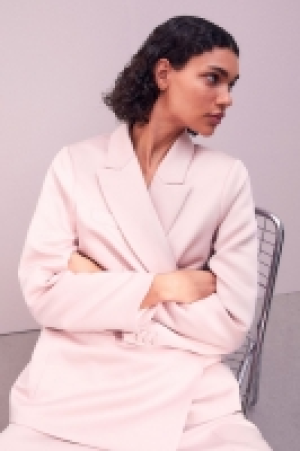 Oversized double-breasted blazer £20.00