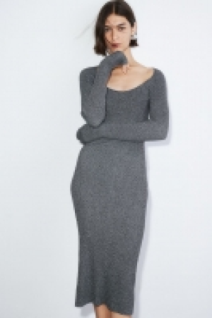 Rib-knit bodycon dress £15.00