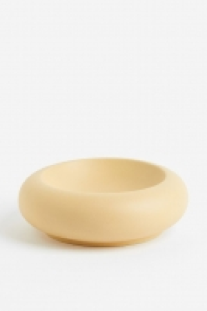 Decorative stoneware bowl £7.00