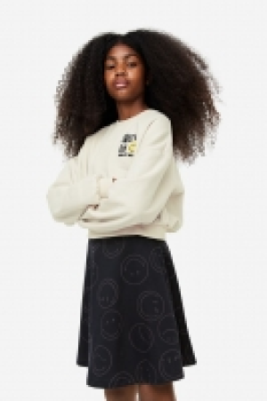 2-piece sweatshirt and skirt set £8.00