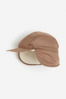 HM  Cap with earflaps
