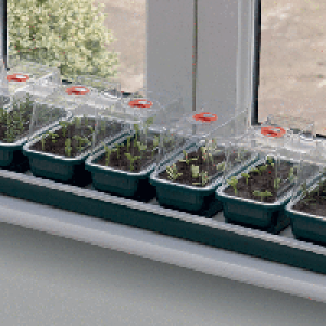 RobertDyas  Garland Super 7 Electric Windowsill Propagator