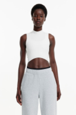 DryMove™ Cropped sports top £8.00