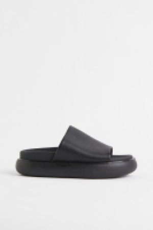 HM  Leather slides