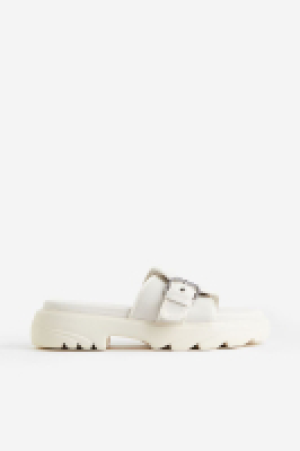 Chunky slides