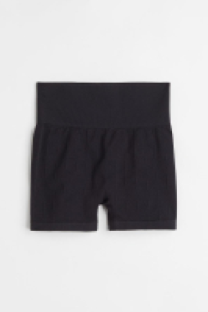 Seamless Sports cycling shorts £6.00