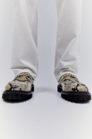 Chunky loafers