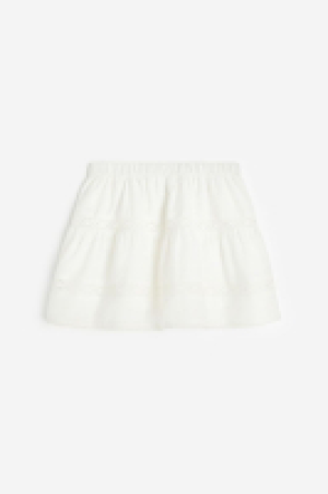 Lace-trimmed skirt