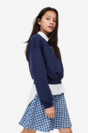2-piece sweatshirt and skirt set