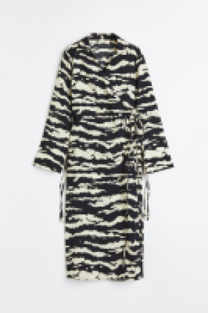 Collared wrap dress