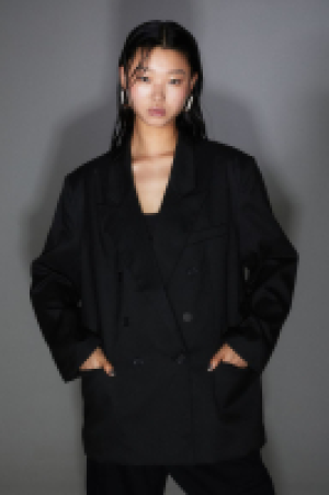 Oversized double-breasted blazer